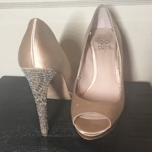 Vince Camuto heels in blush!